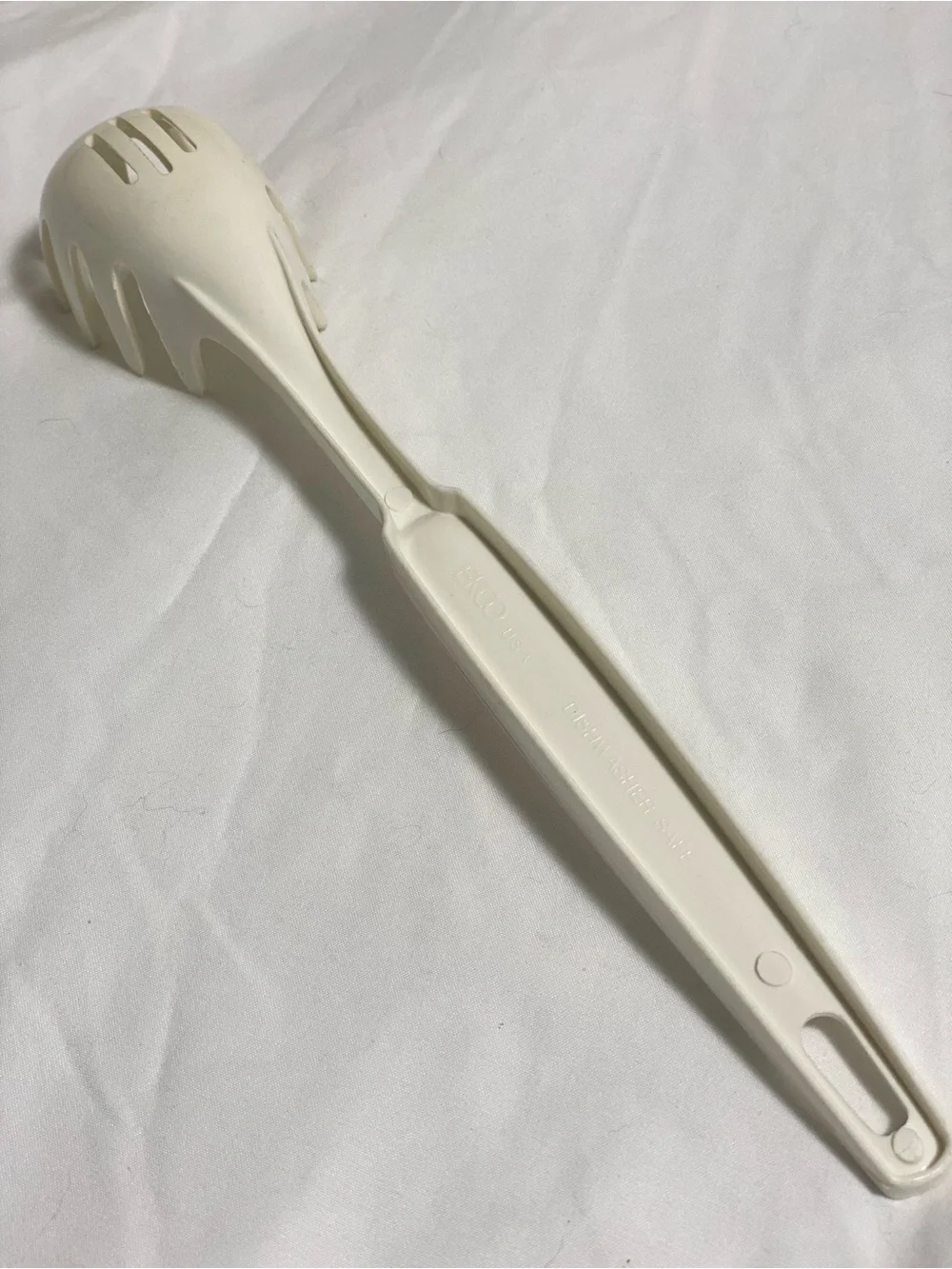 VTG EKCO White Plastic Pasta Spaghetti Server Spoon Solid Dishwasher Safe USA